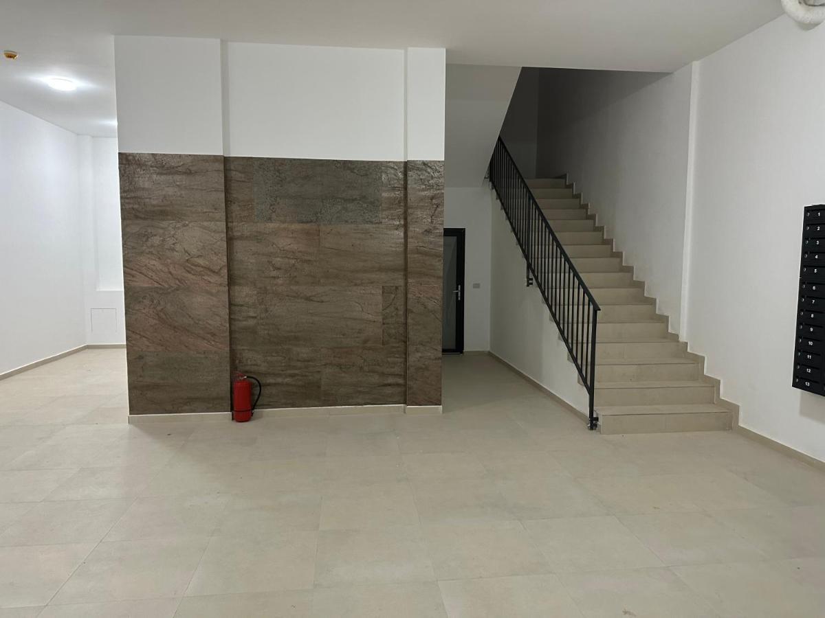 In Apart Hotel Bucharest Luaran gambar