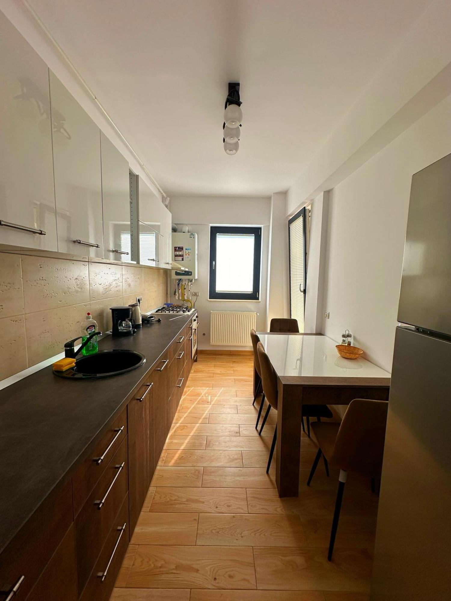 In Apart Hotel Bucharest Luaran gambar